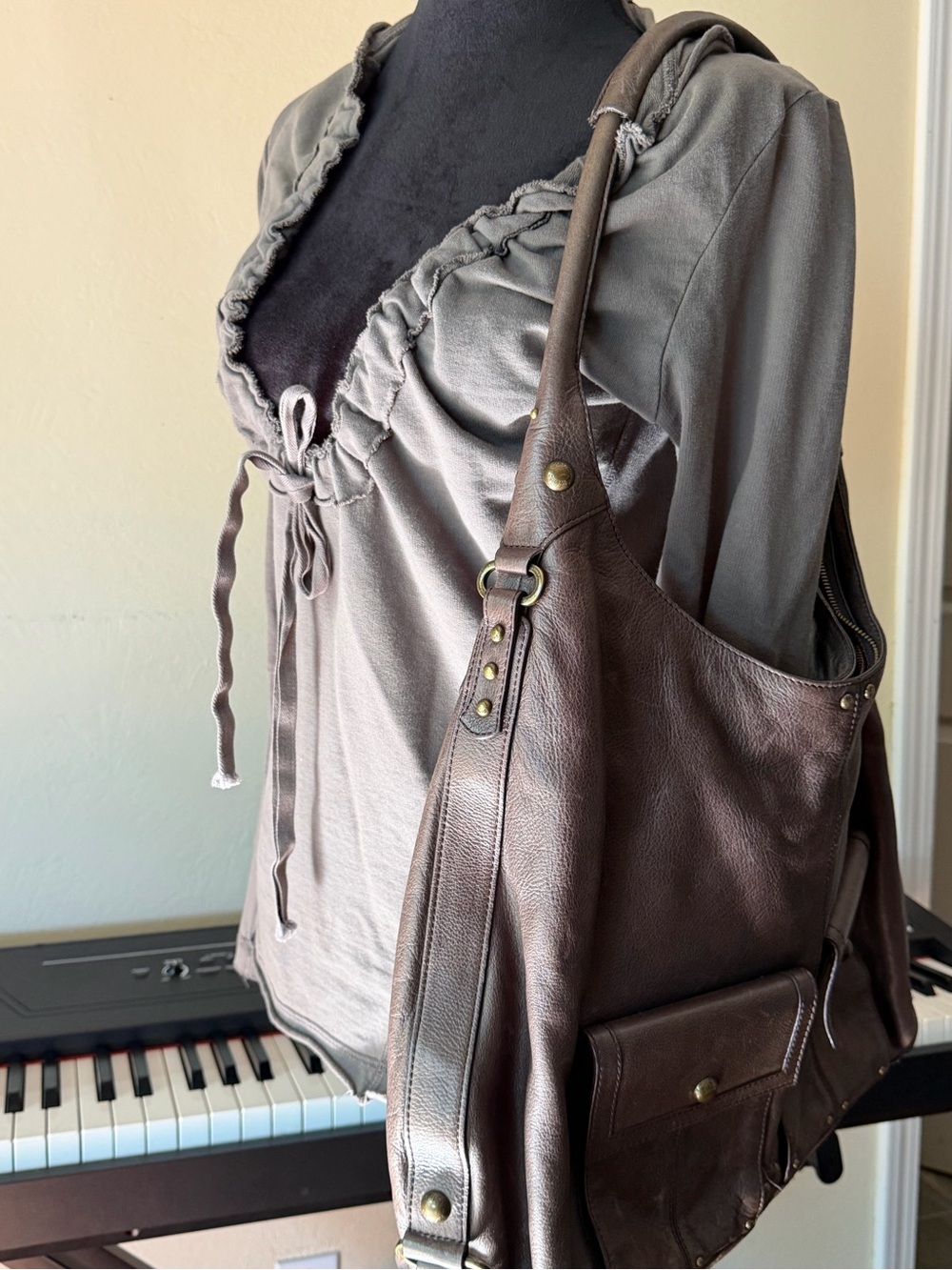 Slouch hobo Multi pocket oversized shoulder bag purple polka dot lining leather - Picture 6 of 9